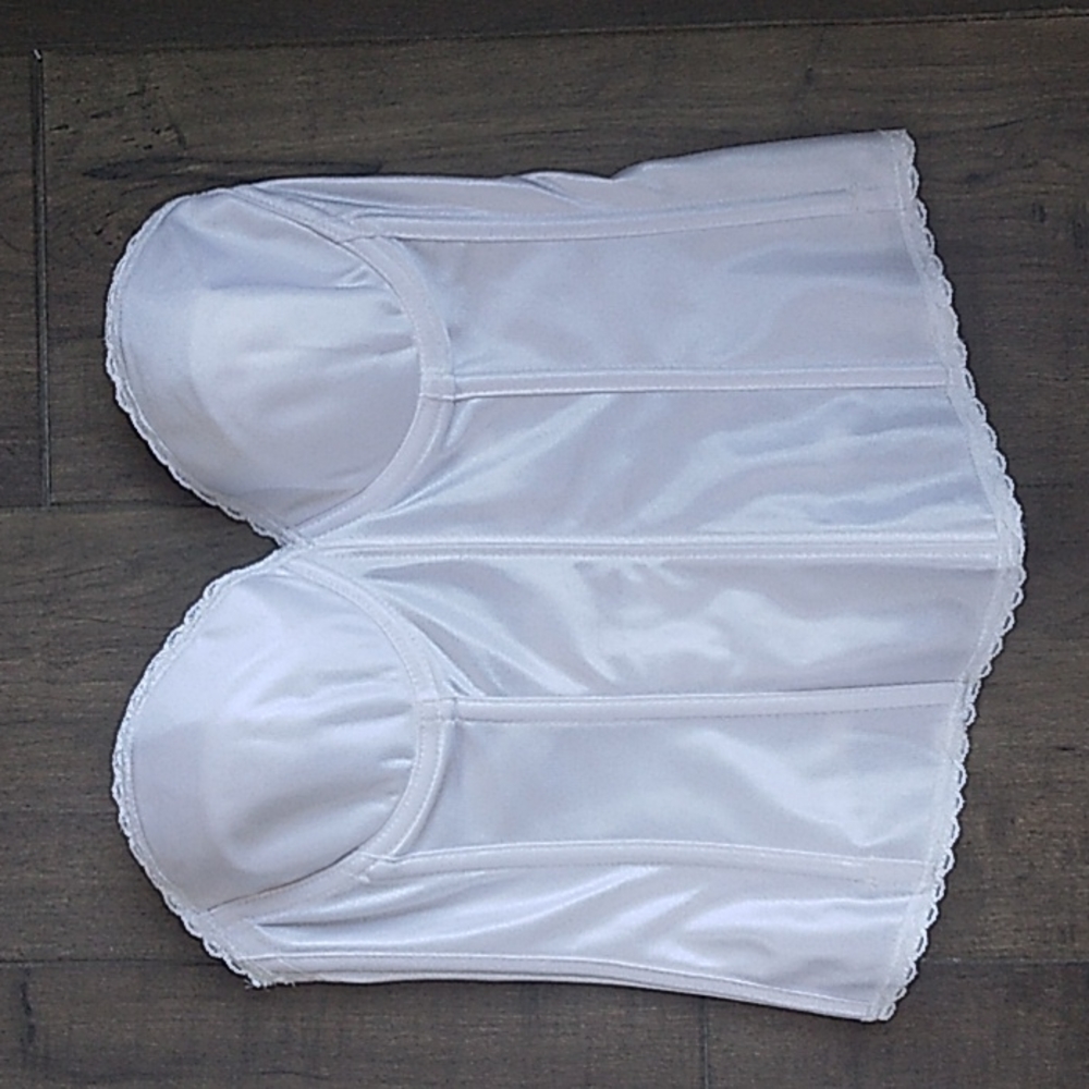 VINTAGE Y2K EMPIRE INTIMATES WHITE BUSTIER WOMANS 36B